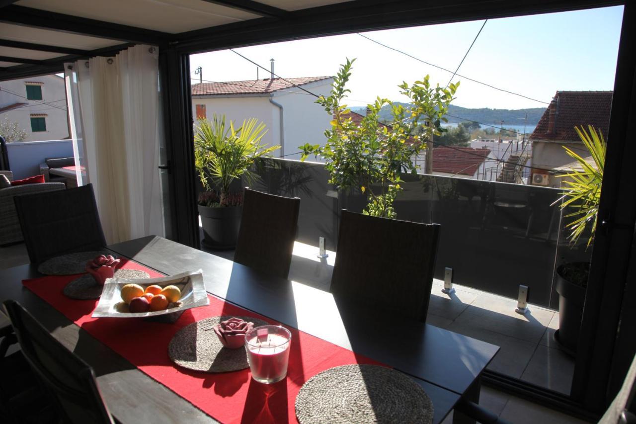 Luxurious Seaview Apartment Šibenik Buitenkant foto
